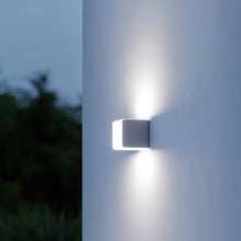 Load image into Gallery viewer, Sensor-switched Outdoor LED, L 830 SC
