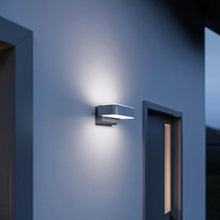 Load image into Gallery viewer, Sensor-switched LED outdoor light, L810 SC