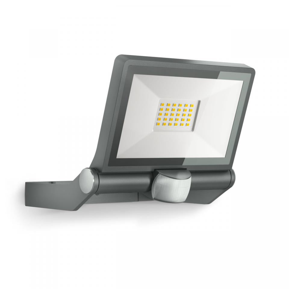 Sensor-switched Outdoor Floodlight, XLED ONE